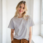 Gerade nüchtern? T-Shirt Ice Grey – getragen (Model, weiblich)